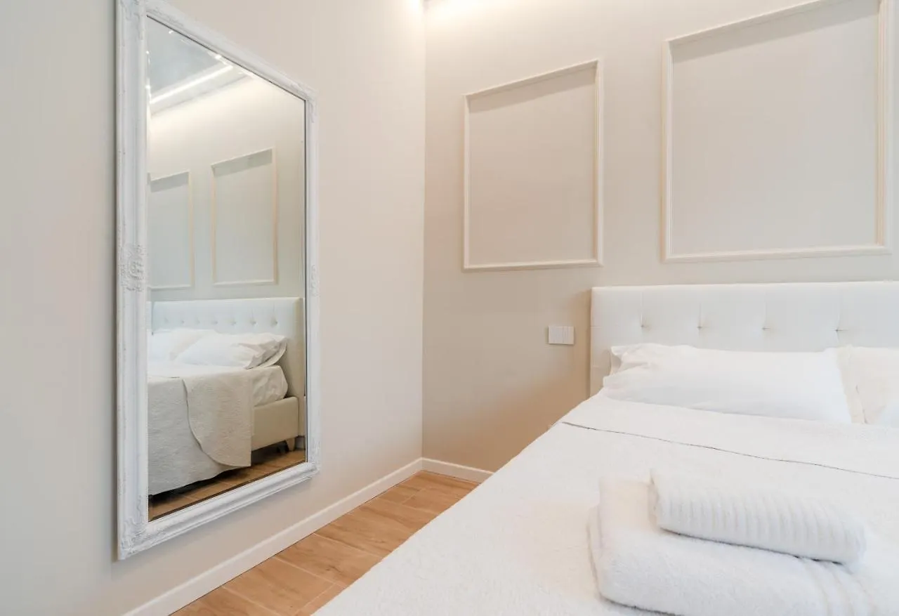 Belladonna Verona Apartment